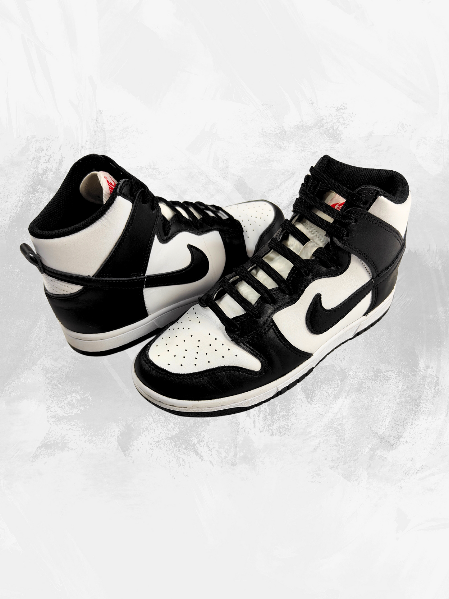 Nike Dunk High Panda